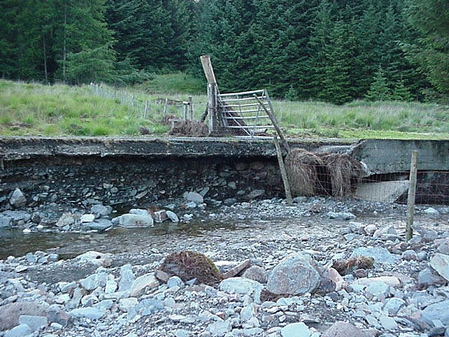  Road undercut by the flood 